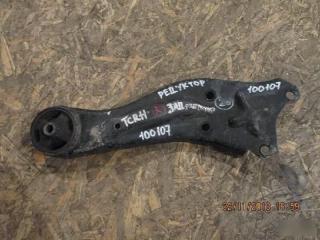 Подушка двигателя задняя TOYOTA ESTIMA TCR11 2TZ 1 ракурс Подушка двигателя задняя TOYOTA ESTIMA TCR11 2TZ 1 ракурс