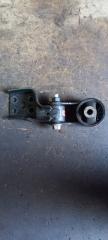 Подушка двигателя задняя  TOYOTA   AQUA   NHP10   1NZ     1 ракурс