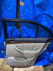 Дверь правая задняя  TOYOTA   AVENSIS   AZT250        2 ракурс