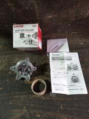 Помпа  TOYOTA   PRIUS   NHW20      новое Японское  1 ракурс