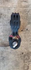 Подушка двигателя задняя  HONDA   CIVIC   FD1   R18A     2 ракурс