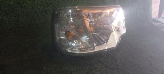 Фара правая передняя  MITSUBISHI   MINICAB   U61V      W0688  2 ракурс