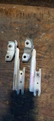 Петля капота передняя  MAZDA   FAMILIA   BJFWBJ3PBJ5PBJEPBJFPBJ5W        1 ракурс