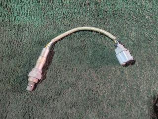 Лямбда-зонд передний  SUZUKI   LAPIN   HE21S   K6A   LZA08-J1  1 ракурс