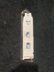 Блок упр. стеклоподьемниками правый передний  MITSUBISHI   DIAMANTE   F31A      MR612499  3 ракурс