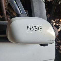 Зеркало правое переднее  TOYOTA   ISIS   ZNM10        1 ракурс