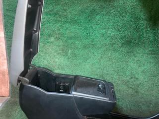 Подлокотник  TOYOTA   MARK X ZIO   ANA10        4 ракурс