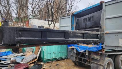 Кузов грузовой  MAZDA   TITAN   LKR81   4HL1     3 ракурс