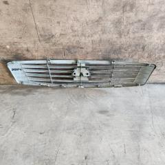 Решетка радиатора  NISSAN   SKYLINE   V36        2 ракурс