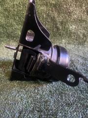 Подушка двигателя правая передняя  TOYOTA   VITZ   SCP90   2SZ     4 ракурс