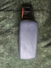 Подлокотник  TOYOTA   SAI   AZK10   2AZ     1 ракурс