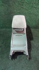 Подлокотник  TOYOTA   CHASER   GX100        2 ракурс