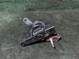 Подушка двигателя правая передняя TOYOTA RACTIS SCP100 2SZ 1 ракурс Подушка двигателя правая передняя TOYOTA RACTIS SCP100 2SZ 1 ракурс