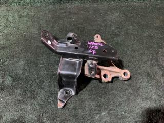 Подушка двигателя левая передняя  DAIHATSU   BOON   M700S   1KR     1 ракурс