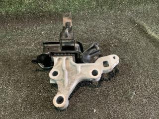 Подушка двигателя левая передняя  DAIHATSU   MIRA E:S   LA350S   KF     3 ракурс