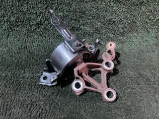 Подушка двигателя левая передняя  DAIHATSU   MIRA   L275V        1 ракурс