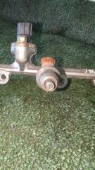 Инжектор  MITSUBISHI   PROUDIA   S33A   8A80     2 ракурс