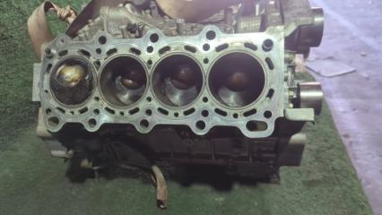 Двигатель MITSUBISHI PROUDIA S33A 8A80 3 ракурс Двигатель MITSUBISHI PROUDIA S33A 8A80 3 ракурс