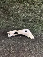 Крепление бампера правое переднее  MAZDA   ATENZA   GY3W        1 ракурс