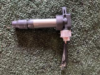 Катушка зажигания  SUZUKI   EVERY   DA64W   K6A     2 ракурс