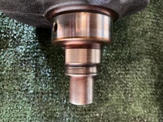 Коленвал  MAZDA   BONGO   SK82   F8     2 ракурс