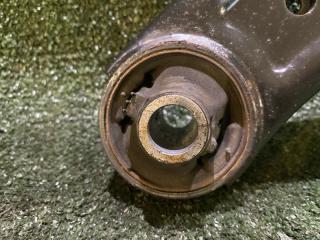 Рычаг левый передний  Toyota   Tank   M900A        3 ракурс