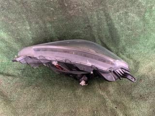 Фара правая передняя  TOYOTA   VITZ   NSP130        3 ракурс