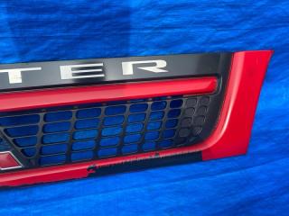 Решетка радиатора  MITSUBISHI   CANTER   FE82DEV        3 ракурс
