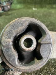 Подушка двигателя левая передняя  MITSUBISHI   TOPPO   H82A   3G83     4 ракурс