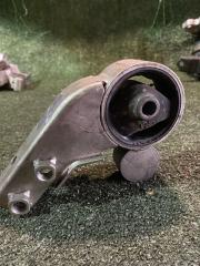 Подушка двигателя задняя MITSUBISHI TOPPO H82A 3G83 2 ракурс Подушка двигателя задняя MITSUBISHI TOPPO H82A 3G83 2 ракурс