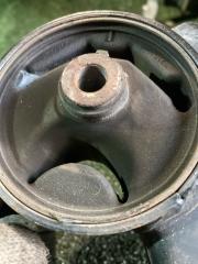 Подушка двигателя задняя  SUZUKI   SOLIO   MA15S   K12B     4 ракурс