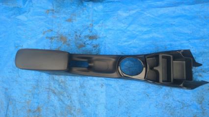 Подлокотник  HONDA   FIT SHUTTLE   GP2        2 ракурс
