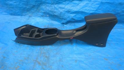 Подлокотник  HONDA   FIT SHUTTLE   GP2        4 ракурс