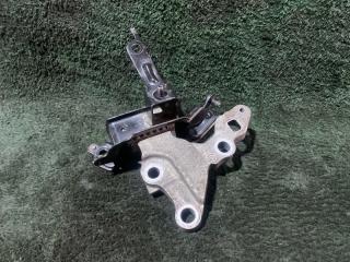 Подушка двигателя левая передняя  DAIHATSU   MIRA E:S   LA350S   KF     1 ракурс