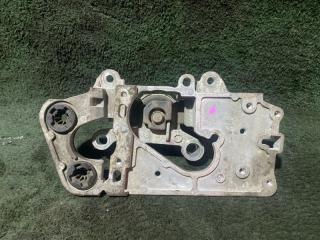Подушка двигателя левая передняя  NISSAN   LAFESTA   B30   MR20     3 ракурс