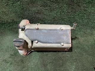 Клапанная крышка  SUZUKI   EVERY   DA62W   K6A     1 ракурс