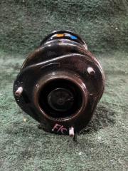 Стойка правая передняя  TOYOTA   SPRINTER   AE110        3 ракурс