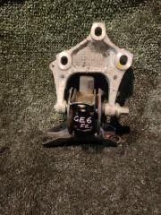 Подушка двигателя левая передняя HONDA FIT GE6 L13A 1 ракурс Подушка двигателя левая передняя HONDA FIT GE6 L13A 1 ракурс