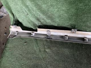 Порог правый HONDA STREAM RN6 3 ракурс Порог правый HONDA STREAM RN6 3 ракурс