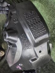 Подкрылок левый передний TOYOTA VITZ KSP130 4 ракурс Подкрылок левый передний TOYOTA VITZ KSP130 4 ракурс