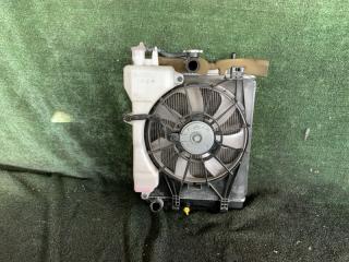 Радиатор основной  TOYOTA   PASSO   M700A   1KR     2 ракурс