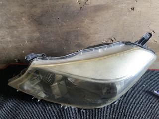 Фара левая передняя  TOYOTA   VITZ   NCP130        3 ракурс