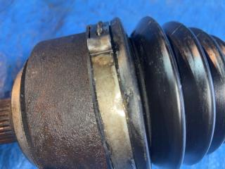 Привод левый передний HONDA ELYSION RR1 K24A 3 ракурс Привод левый передний HONDA ELYSION RR1 K24A 3 ракурс
