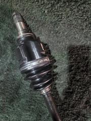 Привод правый передний  TOYOTA   AQUA   NHP10   1NZ     3 ракурс