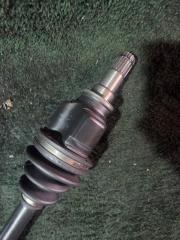 Привод правый передний  TOYOTA   AQUA   NHP10   1NZ     3 ракурс