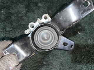 Подушка двигателя правая передняя  TOYOTA   PRIUS   ZVW30   2ZR     4 ракурс