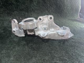 Подушка двигателя левая передняя  NISSAN   DUALIS   KJ10   MR20     2 ракурс