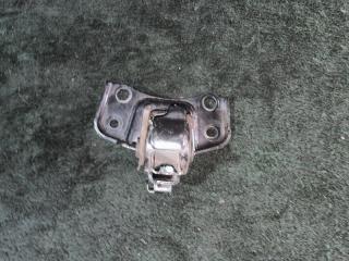 Подушка двигателя левая передняя TOYOTA PRIUS ZVW30 2ZR 2 ракурс Подушка двигателя левая передняя TOYOTA PRIUS ZVW30 2ZR 2 ракурс