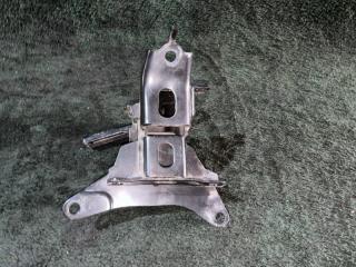 Подушка двигателя левая передняя  TOYOTA   AQUA   NHP10   1NZ     4 ракурс