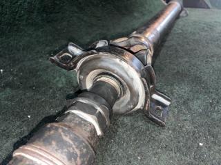 Карданный вал TOYOTA ARISTO JZS160 2JZ 4 ракурс Карданный вал TOYOTA ARISTO JZS160 2JZ 4 ракурс
